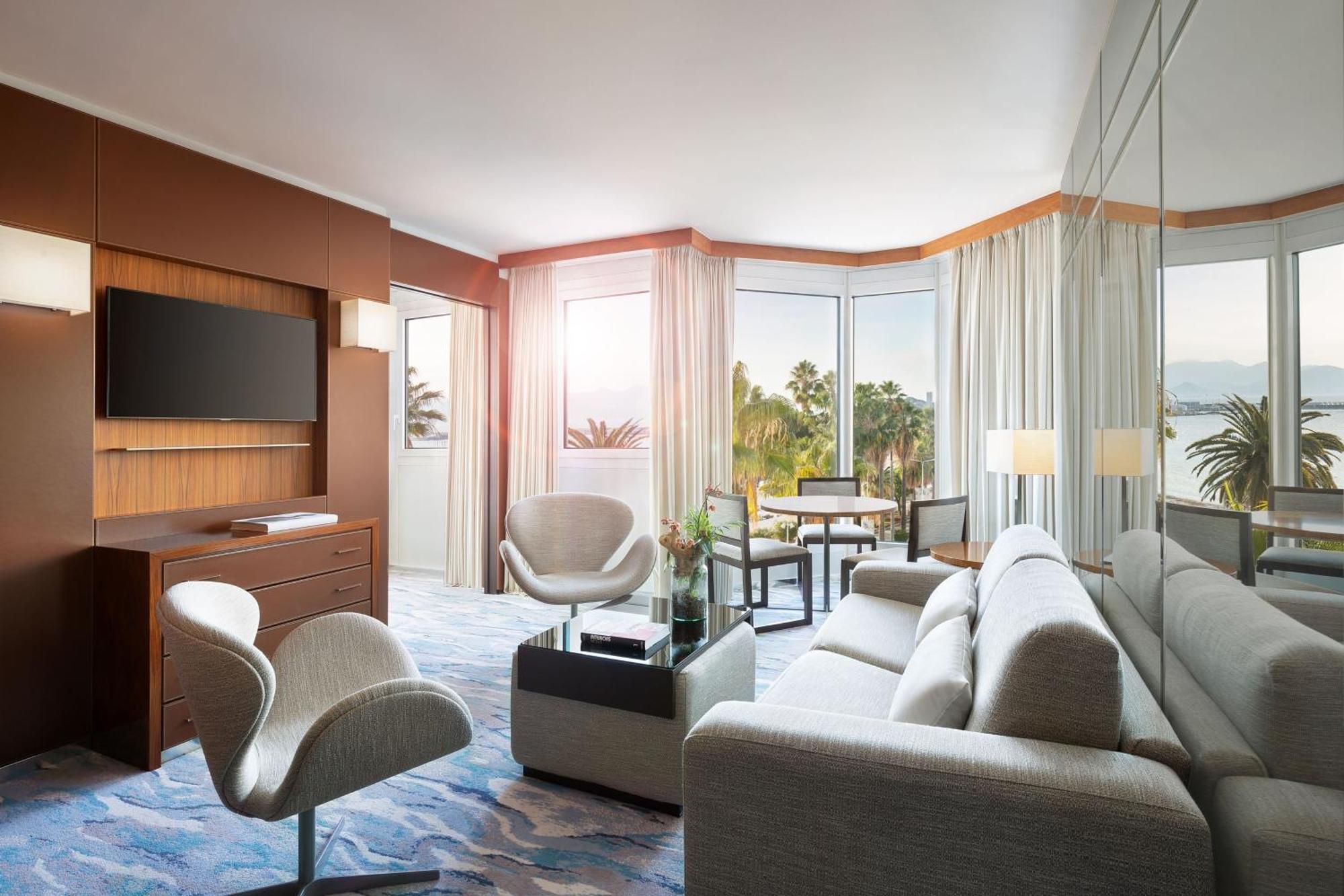 Jw Marriott Кан Екстериор снимка